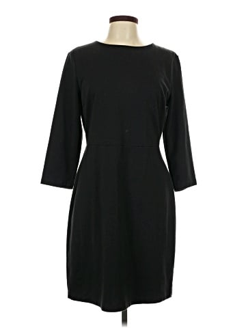 Old Navy Casual Dress (view 1)