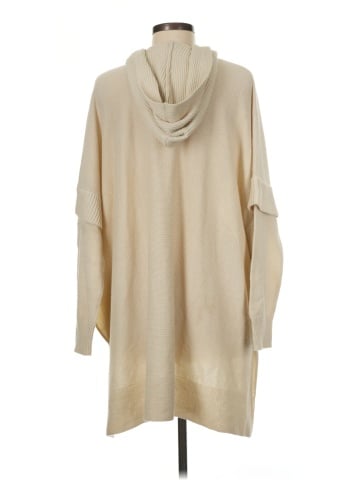 RD Style Poncho (view 2)