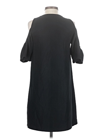 Trafaluc by Zara Casual Dress (view 2)