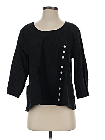 Tulip 3/4 Sleeve Top (view 1)
