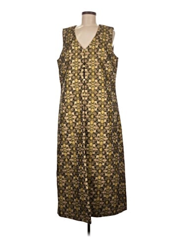 C. Wonder Casual Dress (view 1)