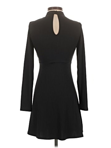 Kendall & Kylie Casual Dress (view 2)