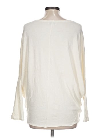 Jun & Ivy Pullover Sweater (view 2)