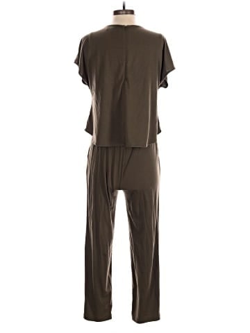 Uniqlo Jumpsuit (view 2)