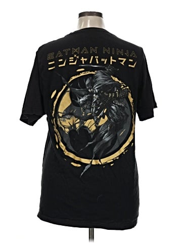 Batman Short Sleeve T-Shirt (view 2)
