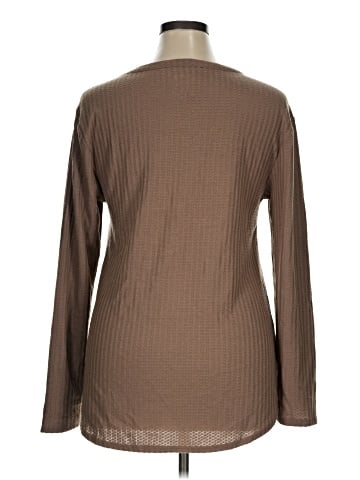 Chaser Pullover Sweater (view 2)