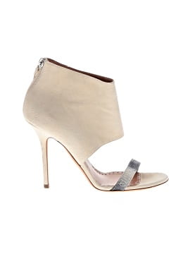Alexa Wagner Heels