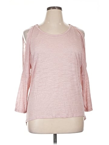 Bongo 3/4 Sleeve Top (view 1)