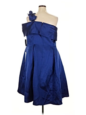 Alex Evenings Cocktail Dress (view 2)