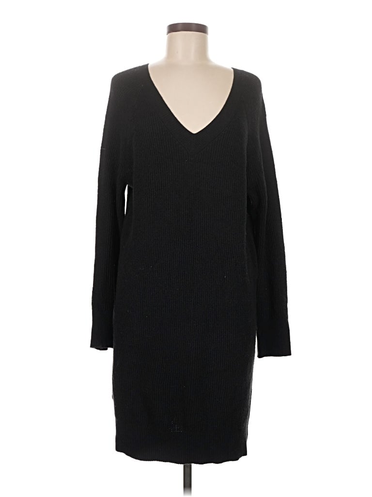 Pre-owned Old Navy Casual Dress In Black