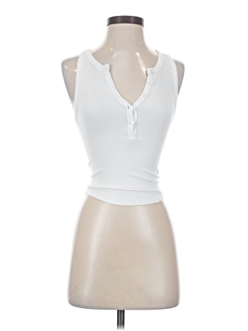 No Boundaries Sleeveless Top (view 1)