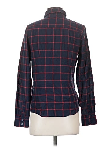 The Limited Long Sleeve Button-Down Shirt (view 2)