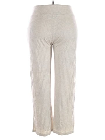 Vineyard Vines Casual Pants (view 2)