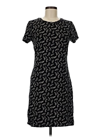 Old Navy Casual Dress (view 1)