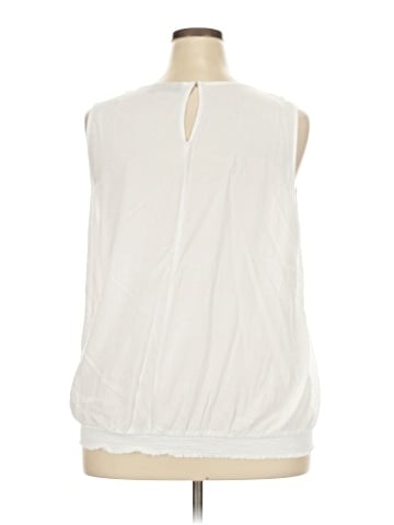 a.n.a. A New Approach Sleeveless Blouse (view 2)