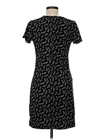 Old Navy Casual Dress (view 2)