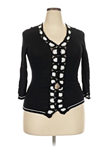 Sunny 3/4 Sleeve Top (view 1)