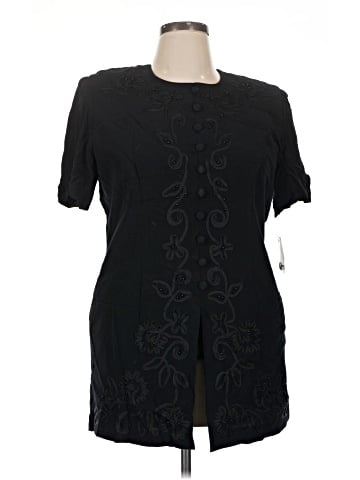 Karin Stevens Casual Dress (view 1)