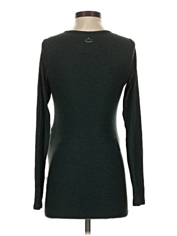 Beyond the Bump by Beyond Yoga Long Sleeve T-Shirt (view 2)