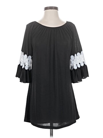 Win Win 3/4 Sleeve Blouse (view 1)
