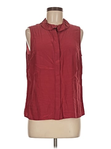 CAbi Sleeveless Button-Down Shirt (view 1)