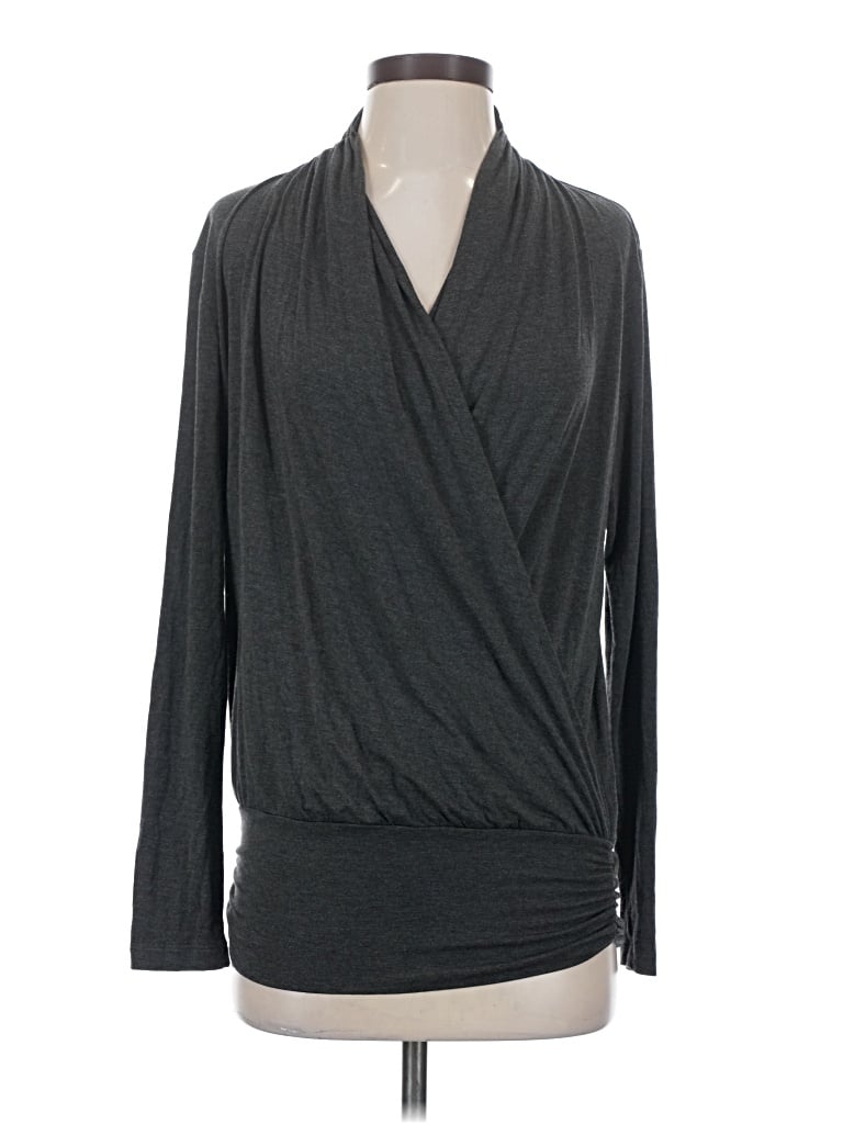 Pre-owned Amour Vert Pullover Sweater In Gray