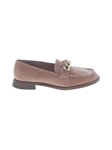 Crown Vintage Flats (view 1)