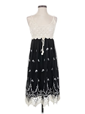 Keren Hart Casual Dress (view 1)