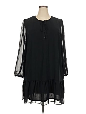 Draper James 3/4 Sleeve Blouse (view 1)