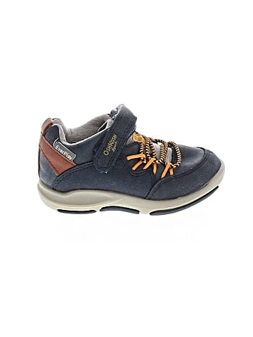 OshKosh B'gosh Sneakers (view 1)
