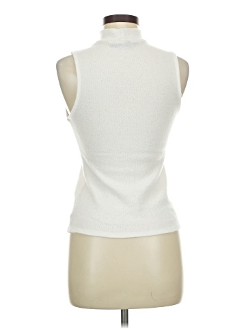 Know One Cares Sleeveless Top (view 2)