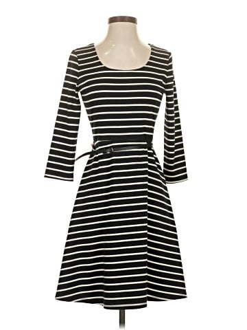 Old Navy Casual Dress (view 1)