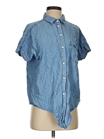 Velvet Heart Short Sleeve Button-Down Shirt (view 1)