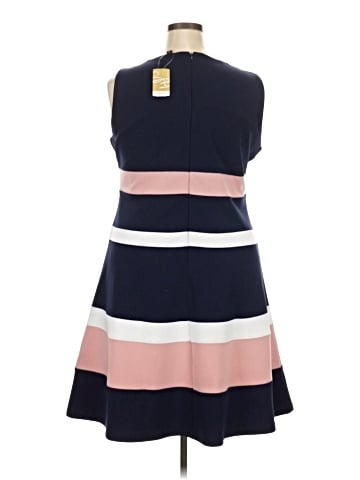 Suzanne Betro Casual Dress (view 2)