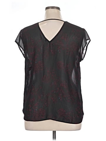 DR2 Short Sleeve Blouse (view 2)