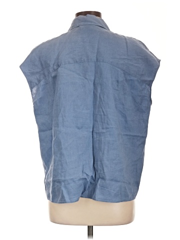 Vince. Sleeveless Button-Down Shirt (view 2)