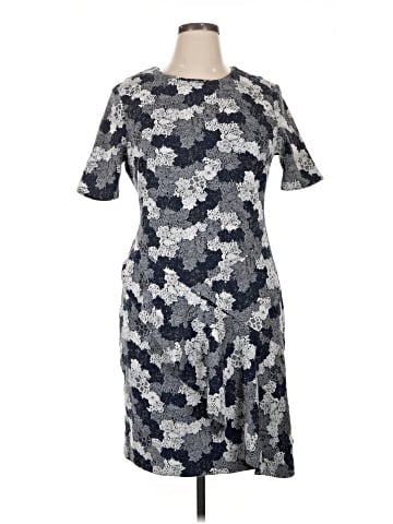 Ivanka Trump Casual Dress (view 1)