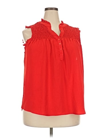 Rain Sleeveless Blouse (view 1)