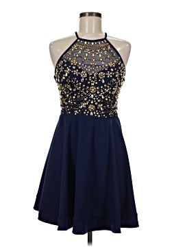 B. Darlin Juniors' Dresses On Sale Up To 90% Off Retail | ThredUp B. Darlin Juniors' Dresses On Sale Up To 90% Off Retail | ThredUp