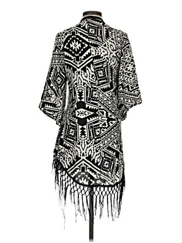 Flying Tomato Kimono (view 2)