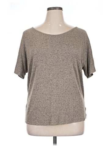 SJS Short Sleeve Top (view 1)