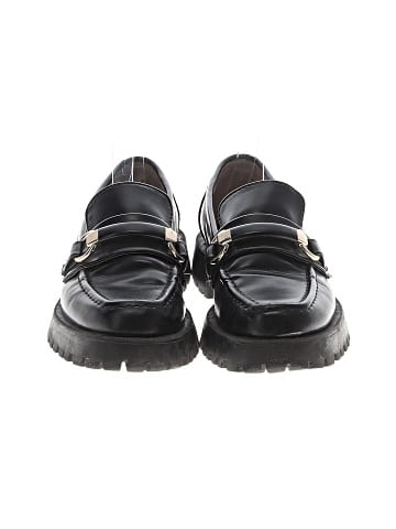 Zara Flats (view 2)