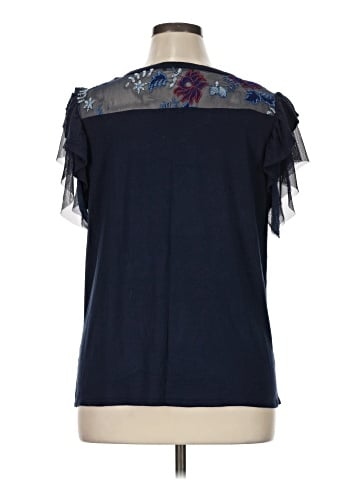 Kim & Cami Short Sleeve Top (view 2)