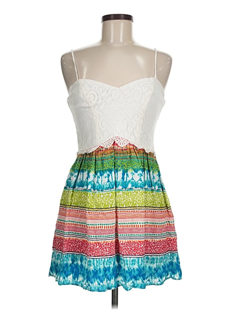 Pre-owned B Darlin Cocktail Dress In White
