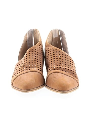 CATHERINE Catherine Malandrino Ankle Boots (view 2)