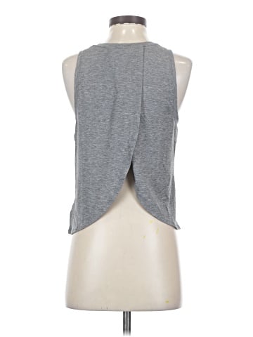 Gap Fit Sleeveless T-Shirt (view 2)