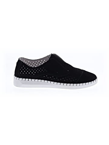 Bernie Mev Flats (view 1)