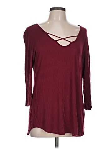 Brenda's 3/4 Sleeve Top (view 1)
