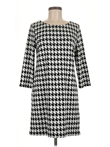 Apt. 9 Casual Dress (view 1)