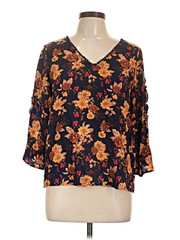 Rusttydustty 3/4 Sleeve Blouse (view 1)